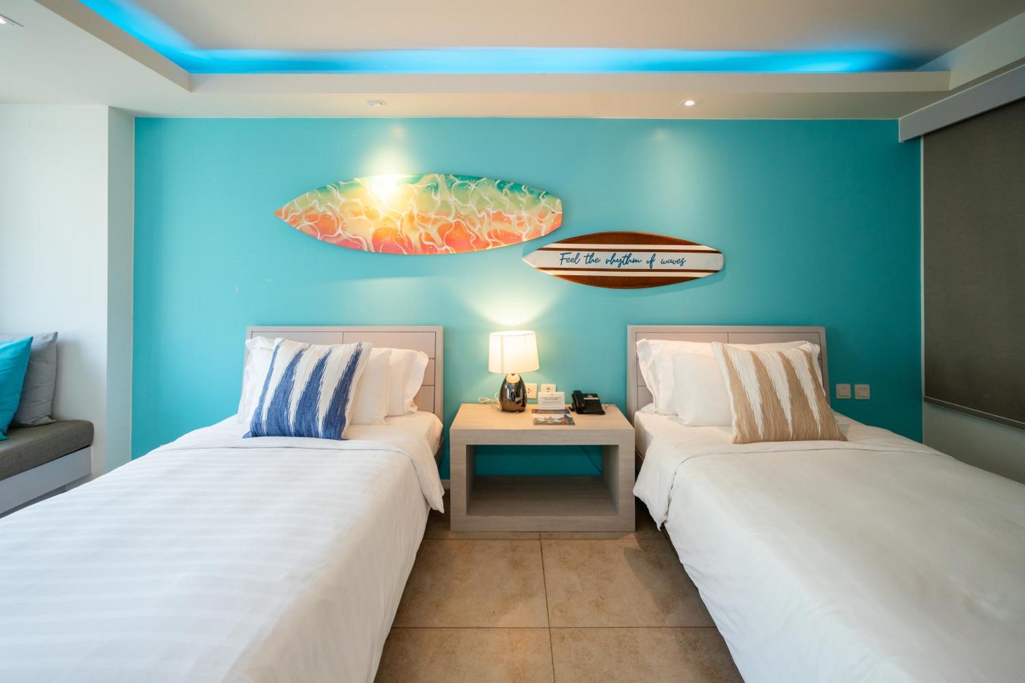 Zenmaya Oceanfront Phuket, Trademark Collection By Wyndham Patong Екстер'єр фото Deluxe Ocean View Room